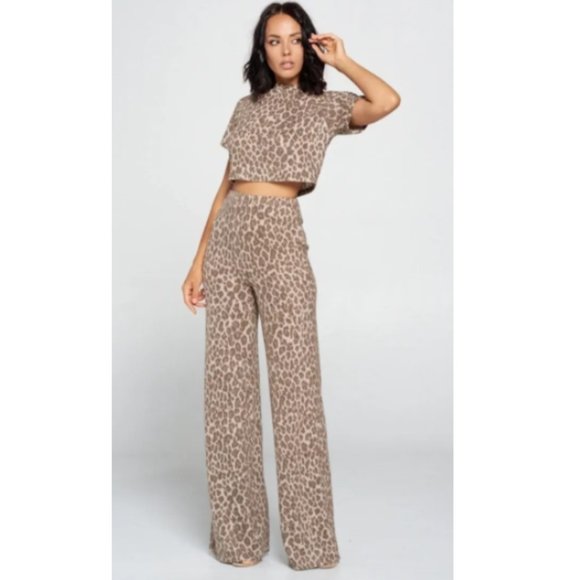 NWT Cream & Brown Animal Leopard Print Short Sleeve Tee & Wide Leg Pants EVA SET - Picture 4 of 5
